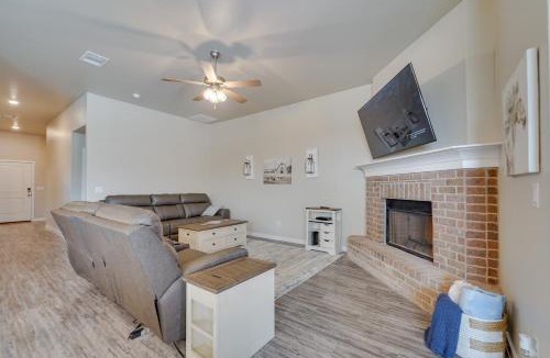 Wolfforth House | Wolfforth Home w/Yard ~ 14 Mi to Lubbock