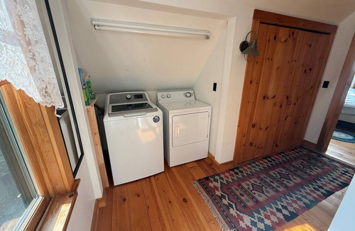 Stonington Cottage | Wolfhound Cottage – A Private Woodland Escape