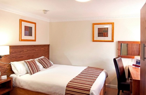 Wolverhampton Hotel | Wolverhampton Goldthorn Hotel