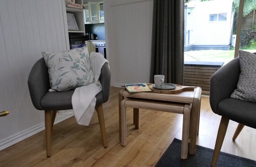 Warburton House | Wombat's Burrow, Warburton