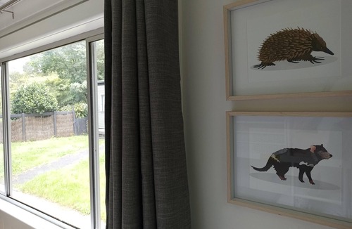 Warburton House | Wombat's Burrow, Warburton