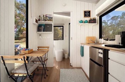 Redbank House | Womburra Vineyard Tiny Stay by Tiny Away