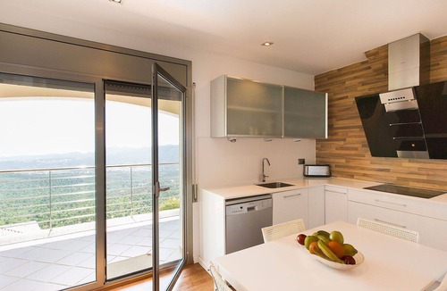 Santa Cristina de Aro House | Wonderful private villa for 8 people with private pool, WIFI, A/C, TV and patio