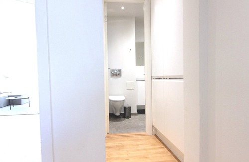 Frederiksberg C Apartment | Wonderful 2-bed in Frederiksberg C - 206