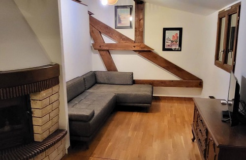 Evette-Salbert Apartment | Wonderful 2-bedroom apartment in Évette-Salbert perfect for relaxing stay