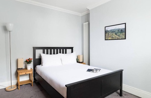 Walworth Apartment | Wonderful 2BR Duplex Flat in Kennington