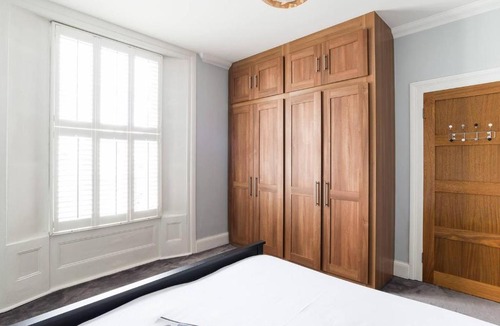 Walworth Apartment | Wonderful 2BR Duplex Flat in Kennington