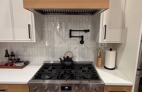 Lake Stevens House | Wonderful 4 bedroom home with 3.5 baths. Great for fam vacas or bridal parties.