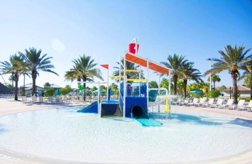 Davenport Apartment | Wonderful 6 bed 6 bath pool home