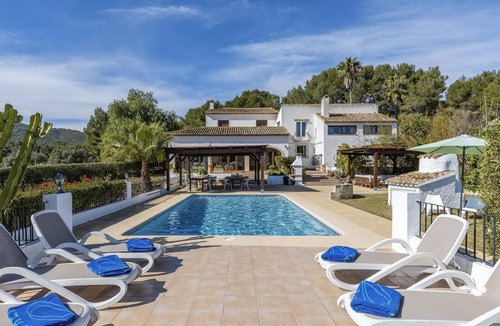 Tarraula Villa | Wonderful and classic villa in Javea, on the Costa Blanca, Spain with private pool for 16 persons