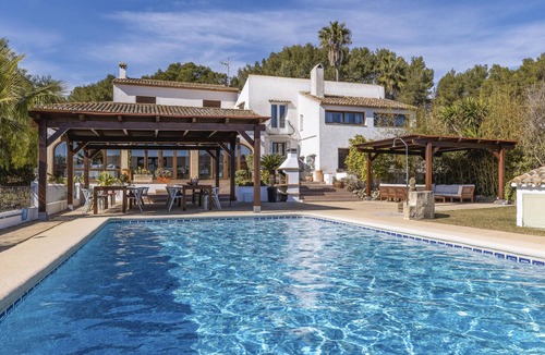Tarraula Villa | Wonderful and classic villa in Javea, on the Costa Blanca, Spain with private pool for 16 persons