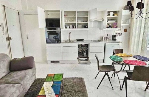Saint-Victor Apartment | Wonderful Apartment in the heart of Paris!