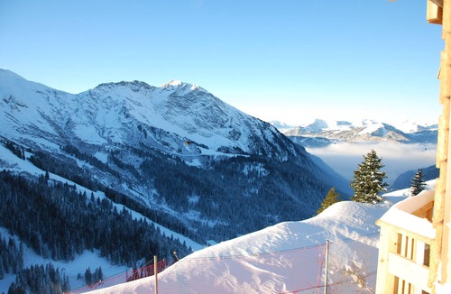 Avoriaz Apartment | Wonderful apartment with panoramic view and swimming pool inside