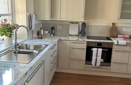 North Cadbury House | Wonderful Barn conversion with 2 bedrooms