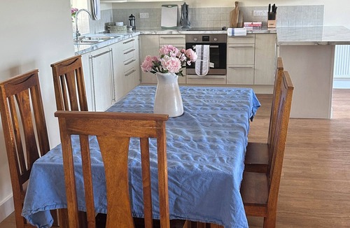 North Cadbury House | Wonderful Barn conversion with 2 bedrooms