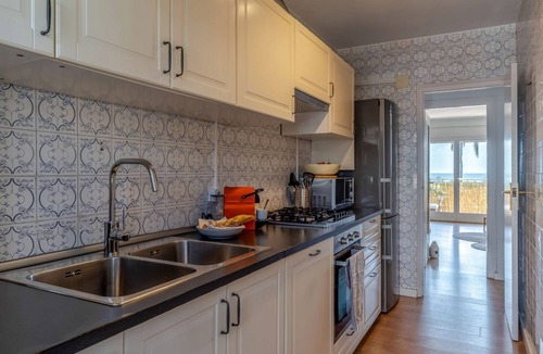 Castelldefels Apartment | Wonderful beachfront apartment/beach view balcony
