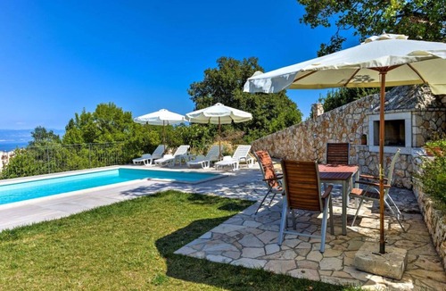 Brsec Apartment | Wonderful Brsec Apartments with Sea View and Shared Pool - Standard One Bedroom Apartment