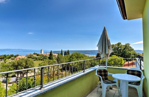 Brsec Apartment | Wonderful Brsec Apartments with Sea View and Shared Pool - Comfort One Bedroom Apartment