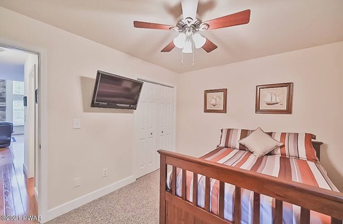 Rowland Ski Chalet | Wonderful cozy 3-bedroom perfect family retreat