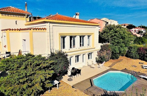 Port-Vendres Villa | Wonderful historic Villa facing the mediteranée sea for 10 people