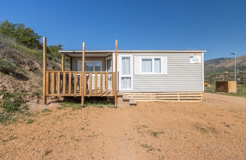 Alos de Balaguer House | Wonderful Holiday Home Móvil Home Grande 2