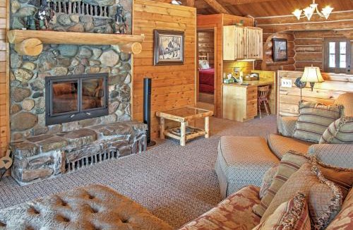 Oslund House | Wonderful Home on Sand Lake w/Expansive Porch!