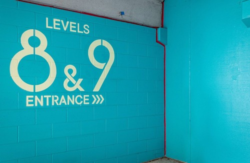 Callahan Apartment | Wonderful King Downtown 2Bed 2Bath Downtown /Pool.