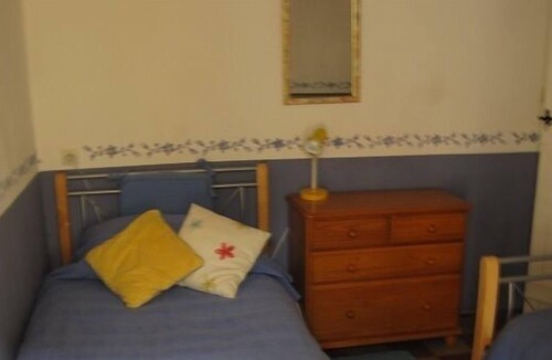 Cravant-les-Coteaux Cottage | Wonderful Old House By The River Vienne