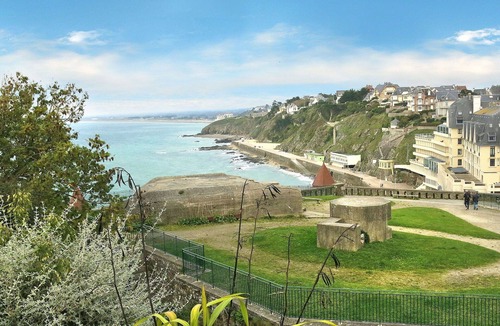 Sourdeval-les-Bois House | Wonderful private villa for 4 people with WIFI, TV, terrace and pets allowed