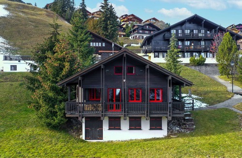 Champoussin House | Wonderful private villa for 7 guests with WIFI, TV and terrace