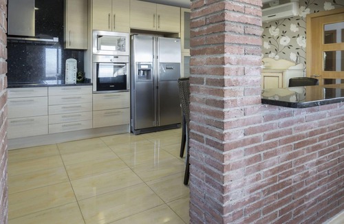 Palau-Saverdera House | Wonderful private villa with A/C, WIFI, private pool, TV, patio, pets allowed and parking