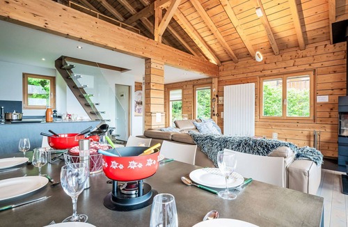 Ovronnaz House | Wonderful private villa for 8 people with WIFI, TV, terrace and panoramic view