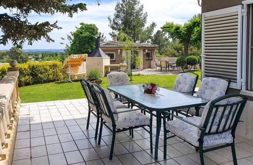 Alcover House | Wonderful private villa for 13 people with WIFI, private pool, A/C, TV and patio
