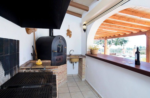 Benissa House | Wonderful private villa for 8 people with WIFI, A/C, private pool, TV, terrace and parking