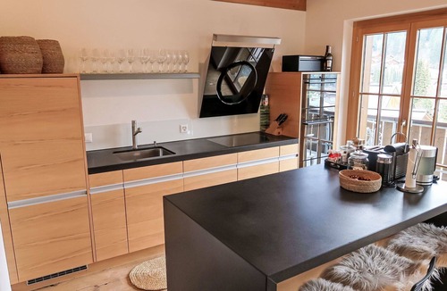 Laax House | Wonderful private villa for 8 guests with WIFI, TV, patio and panoramic view