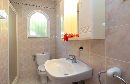 La Llobella Villa | Wonderful private villa for 6 people with private pool, WIFI, A/C, TV and parking
