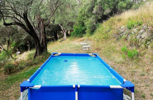 Chateauneuf-Grasse House | Wonderful private villa for 6 guests with private pool, WIFI, TV, patio and pets allowed