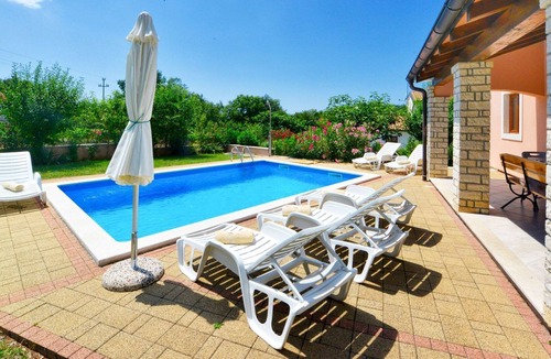 Mofardini House | Wonderful private villa with WIFI, A/C, private pool, TV, terrace, pets allowed and parking