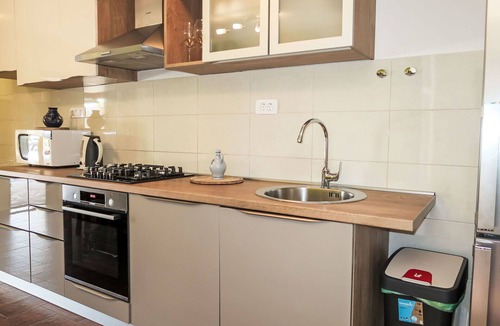 Susnjevica House | Wonderful private villa for 6 people with WIFI, A/C, private pool, TV, terrace and pets allowed