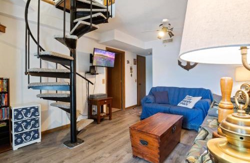 Rocky Mount House | Wonderful Remote Lake Cabin! Fish from Deck & Dock