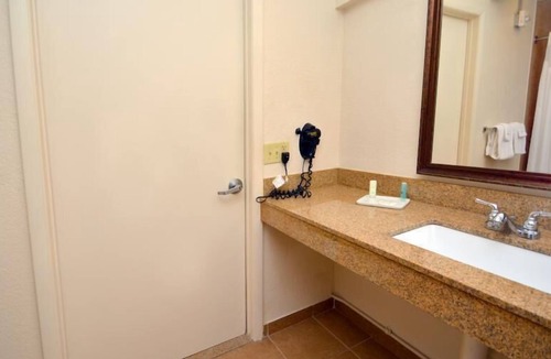 Florida Central Atlantic Coast House | Wonderful Stay! 3 Gorgeous Units, Epcot, Shuttle