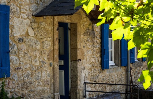 Fraisse-sur-Agout House | Wonderful stone house