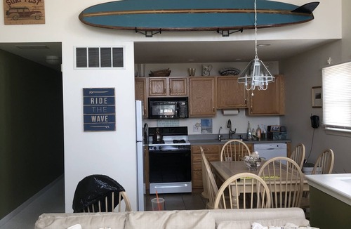 Avalon House | Wonderful Townhome in Beautiful Avalon!