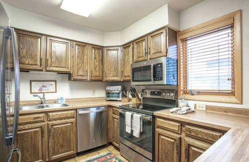 Intermountain House | Wonderful Townhome, On Shuttle Route