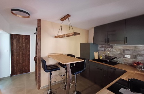 Gornji Karin Apartment | Wonderful vacation apartment in Karin Gornji