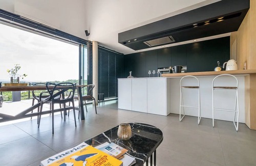 Mouguerre House | Wonderful Villa, between mountain ocean