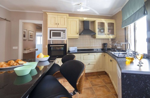 San Juan de Alicante House | Wonderful villa for 10 guests with WIFI, private pool, A/C, TV and terrace