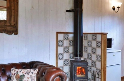 Coalbrookdale House | Wonderful villa for 2 people with WIFI and pets allowed