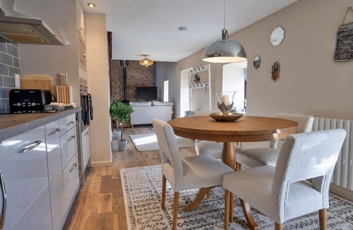 Buxton House | Wonderful villa for 2 people with WIFI