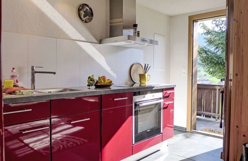 Riedtwil House | Wonderful villa for 3 people with TV, patio, pets allowed and panoramic view